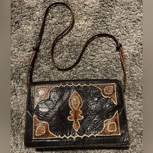 Vintage Western Style Elegant Black and Brown Leather Bag